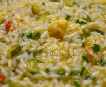 Risotto mélangé dans le mélangeur à double ruban d’Egretier
